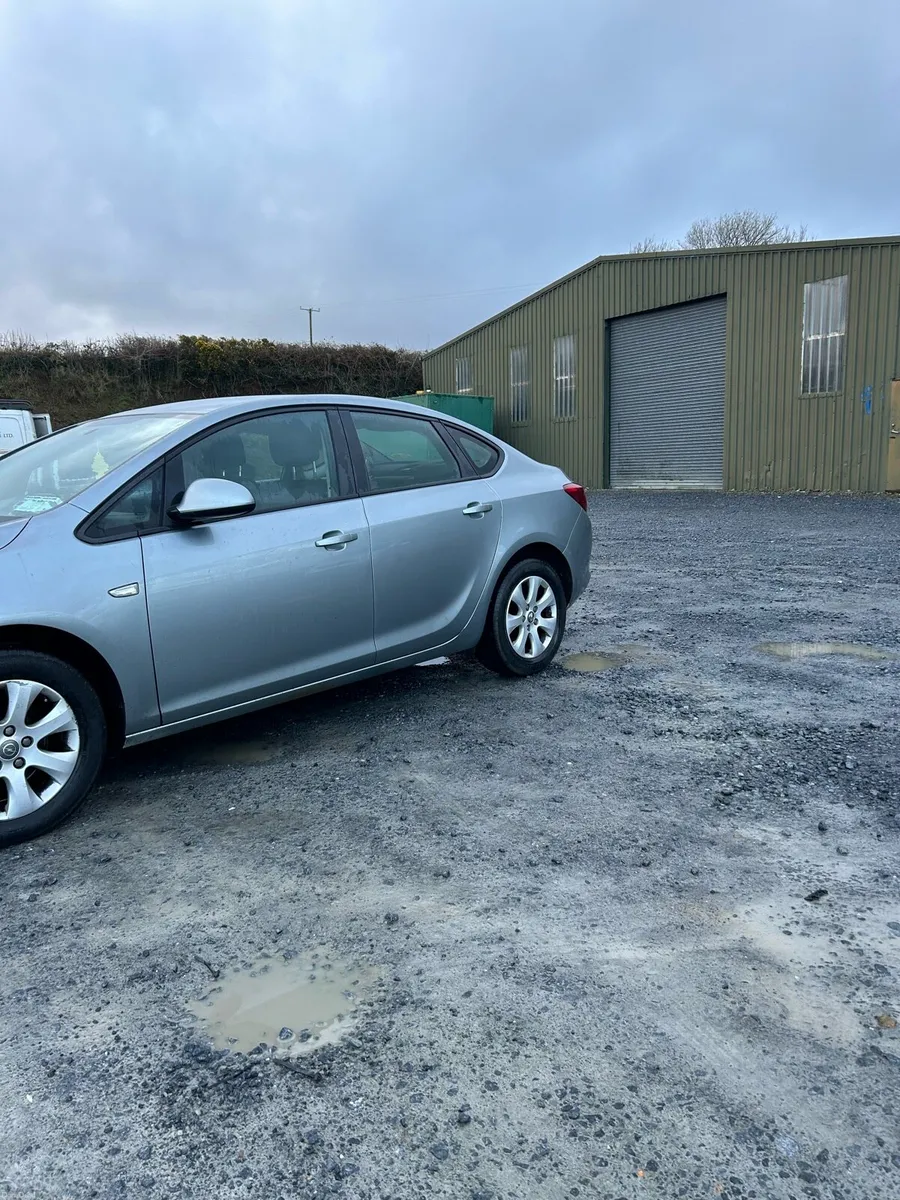 2015 Opel Astra 1.6 diesel - Image 4
