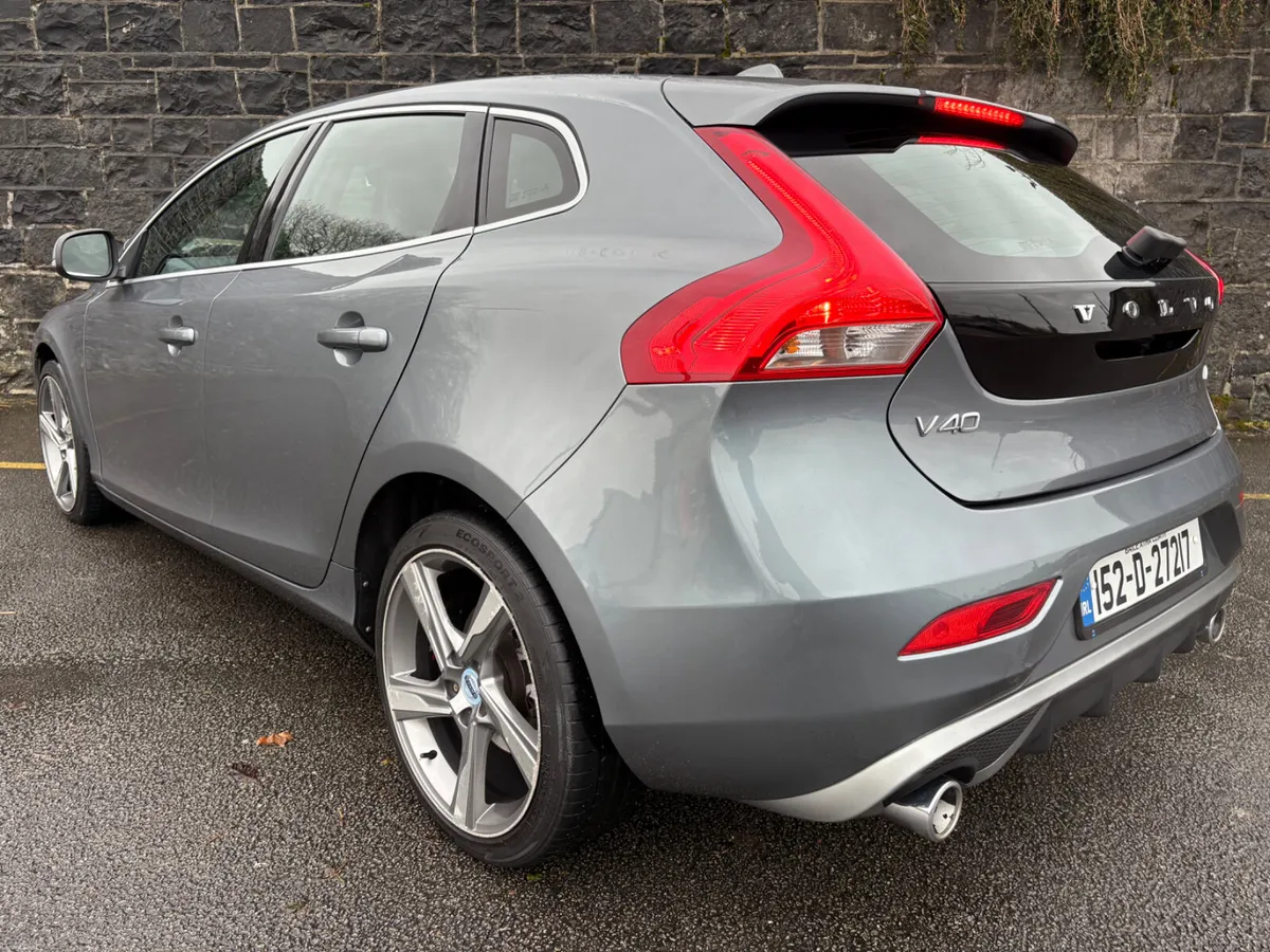 15 Volvo V40 R-Design AUTO! Warranty+trade ins👍 - Image 2