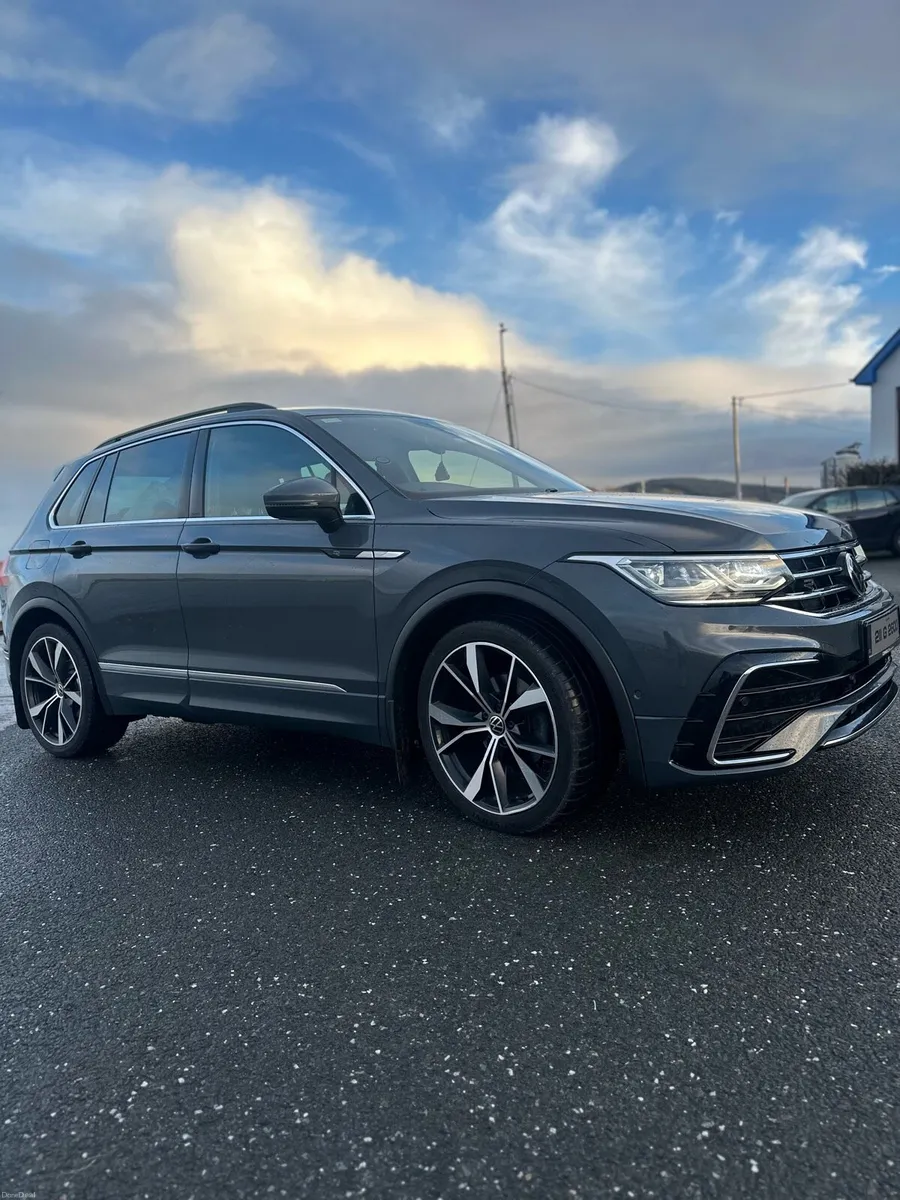 ** Volkswagen Tiguan 150HP Automatic ** - Image 1