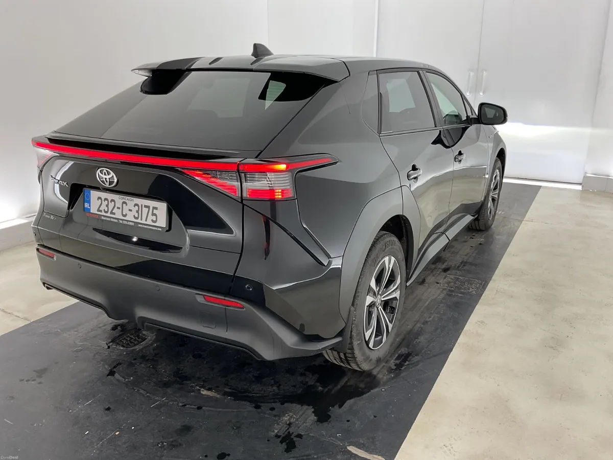 Toyota bZ4X 2023 For Auction - Image 4