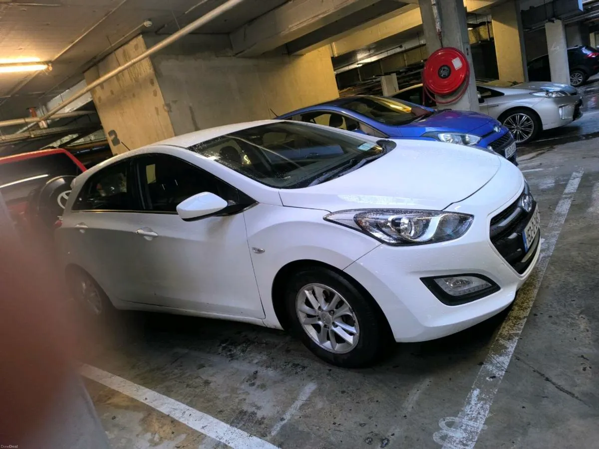 2015 Hyundai i30 - Image 1
