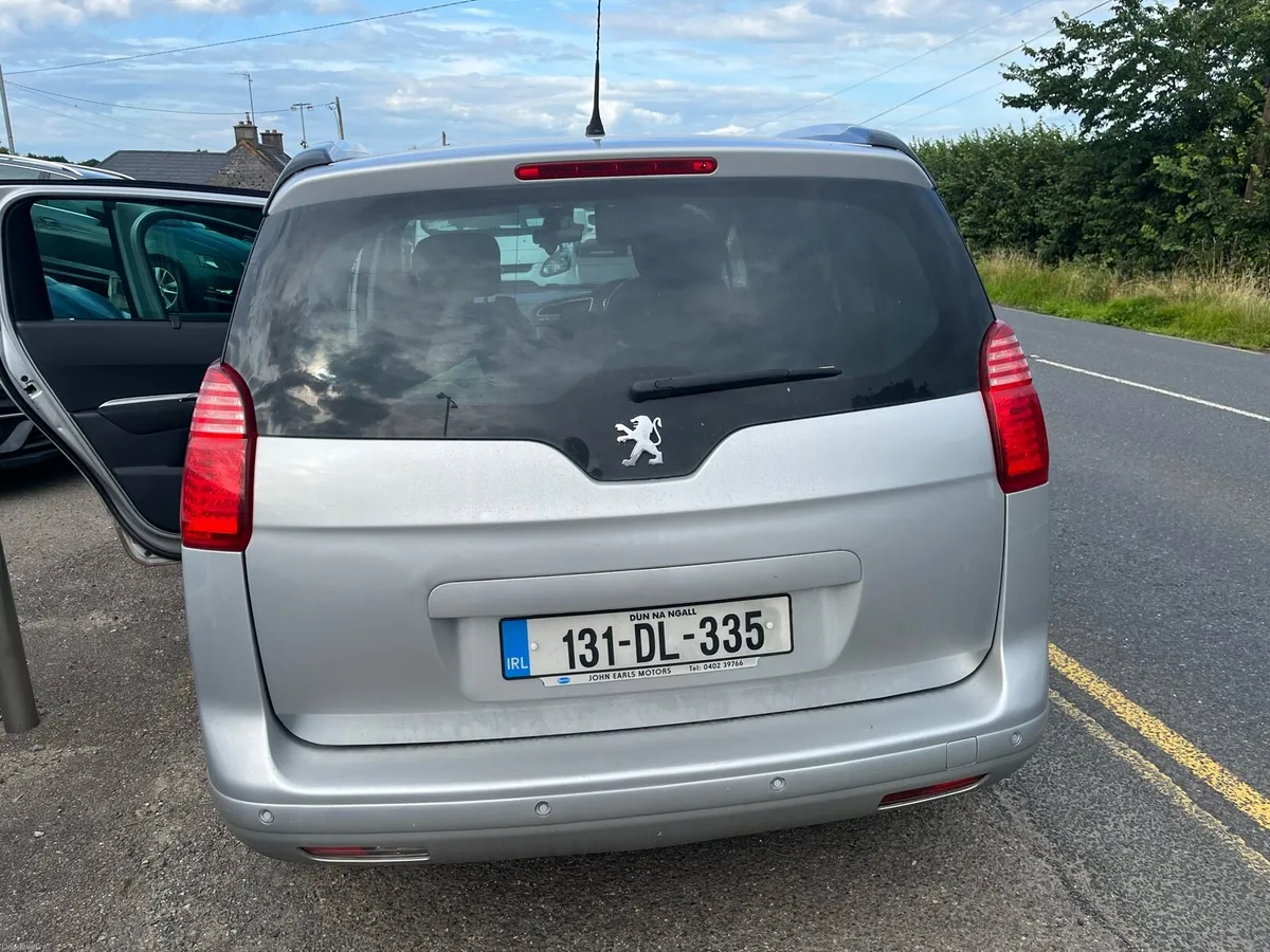 Peugeot 5008 family edition - Image 2