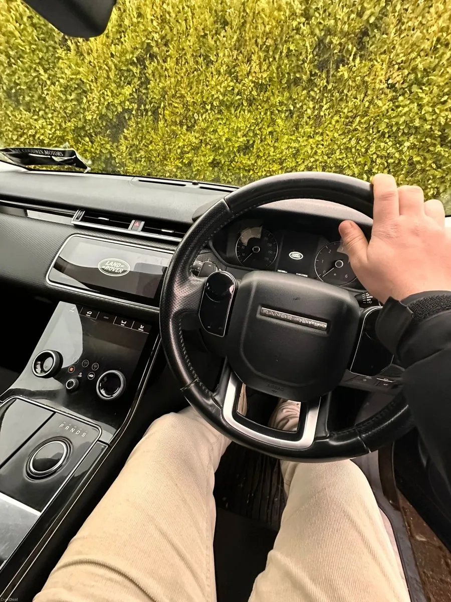 range rover velar - Image 3