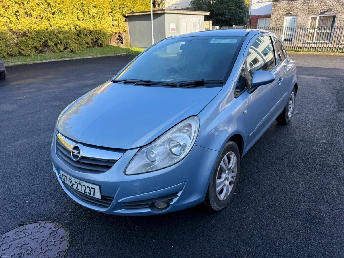 Opel Corsa 1.2 - Auto - NCT 03-27 - Image 1