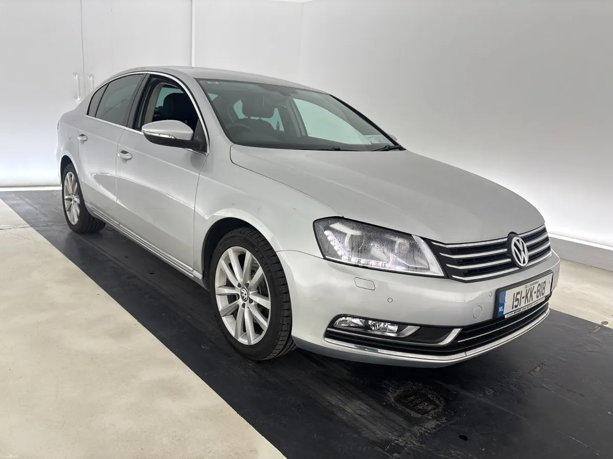 Volkswagen Passat 2015 For Auction - Image 2