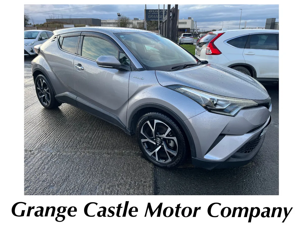 TOYOTA C-HR 2017, 1.8 HYBRID AUTO HIGH SPEC LOW KM - Image 1
