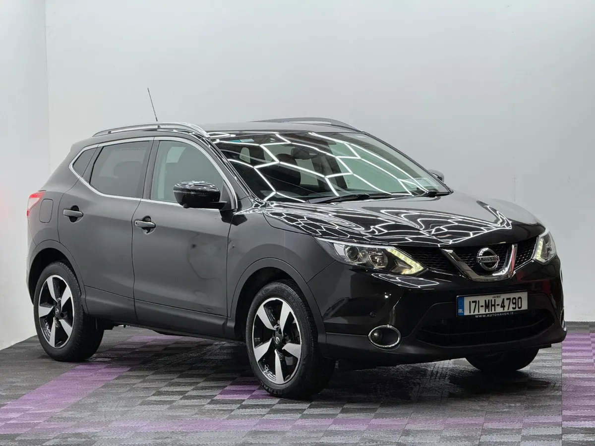 2017 Nissan Qashqai SV 1.5DCI, Low Kms - Image 1