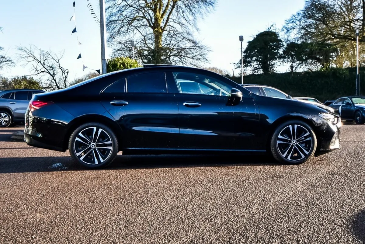Mercedes-Benz CLA 180 Progressive Plus Pan Roof - Image 4