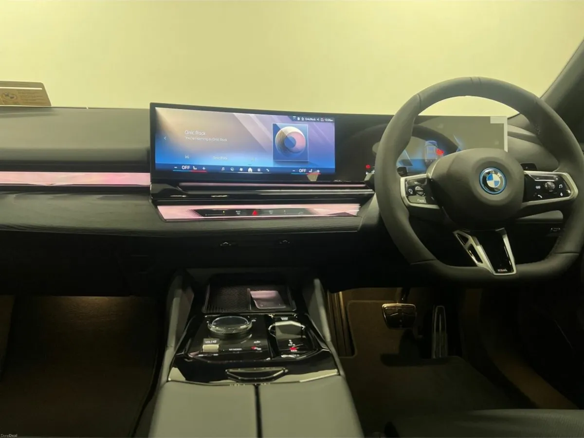 BMW 5-Series 530e M Sport IMMEDIATE DELIVERY - Image 5