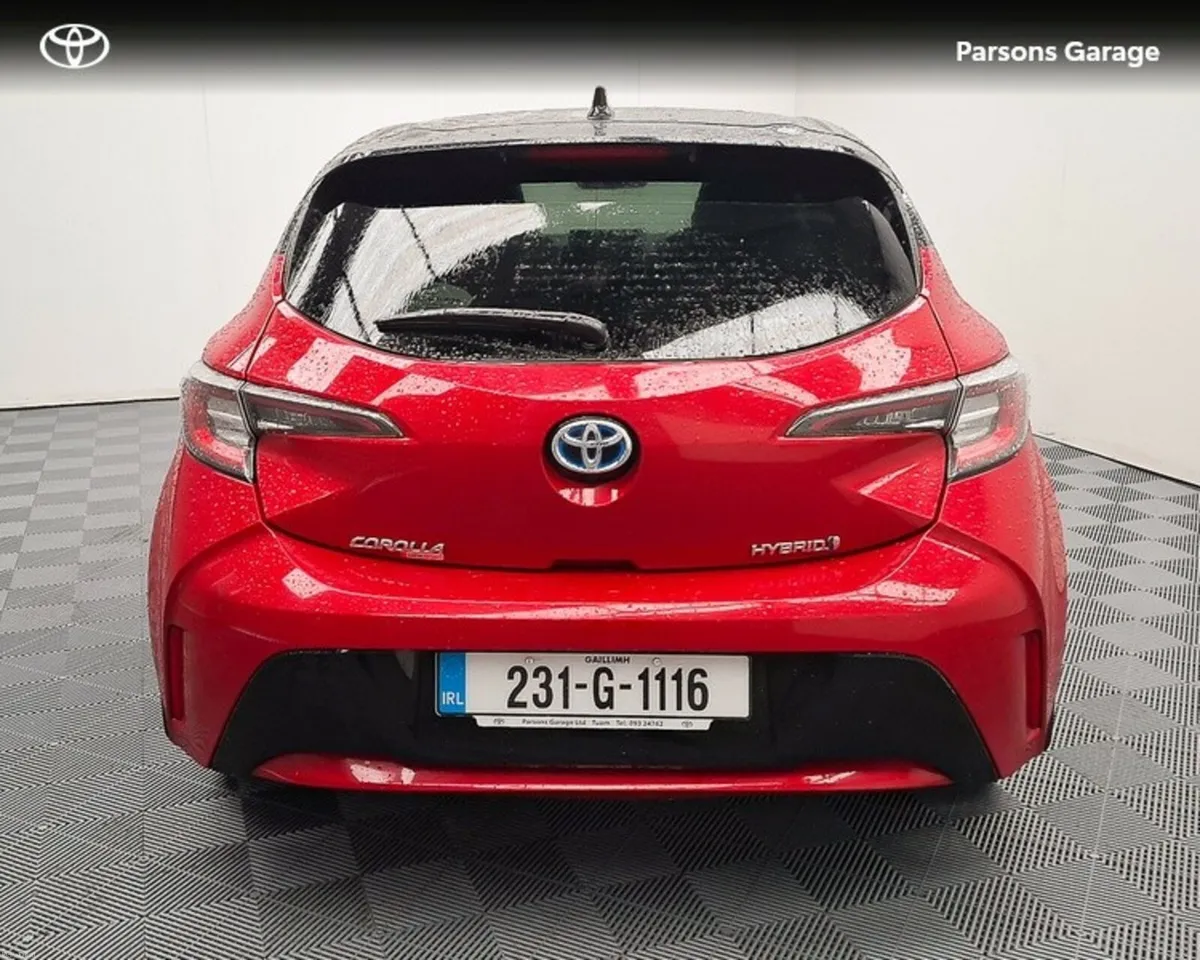 Toyota Corolla LUNA SPORT HB 4DR AUTO - Image 4