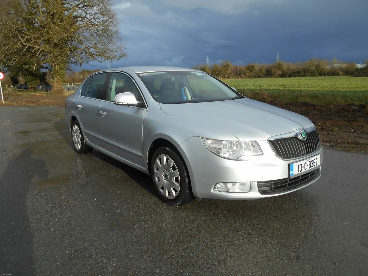 SKODA SUPERB 1.9 TDI   ONLY 134 KMS FROM NEW - Image 1