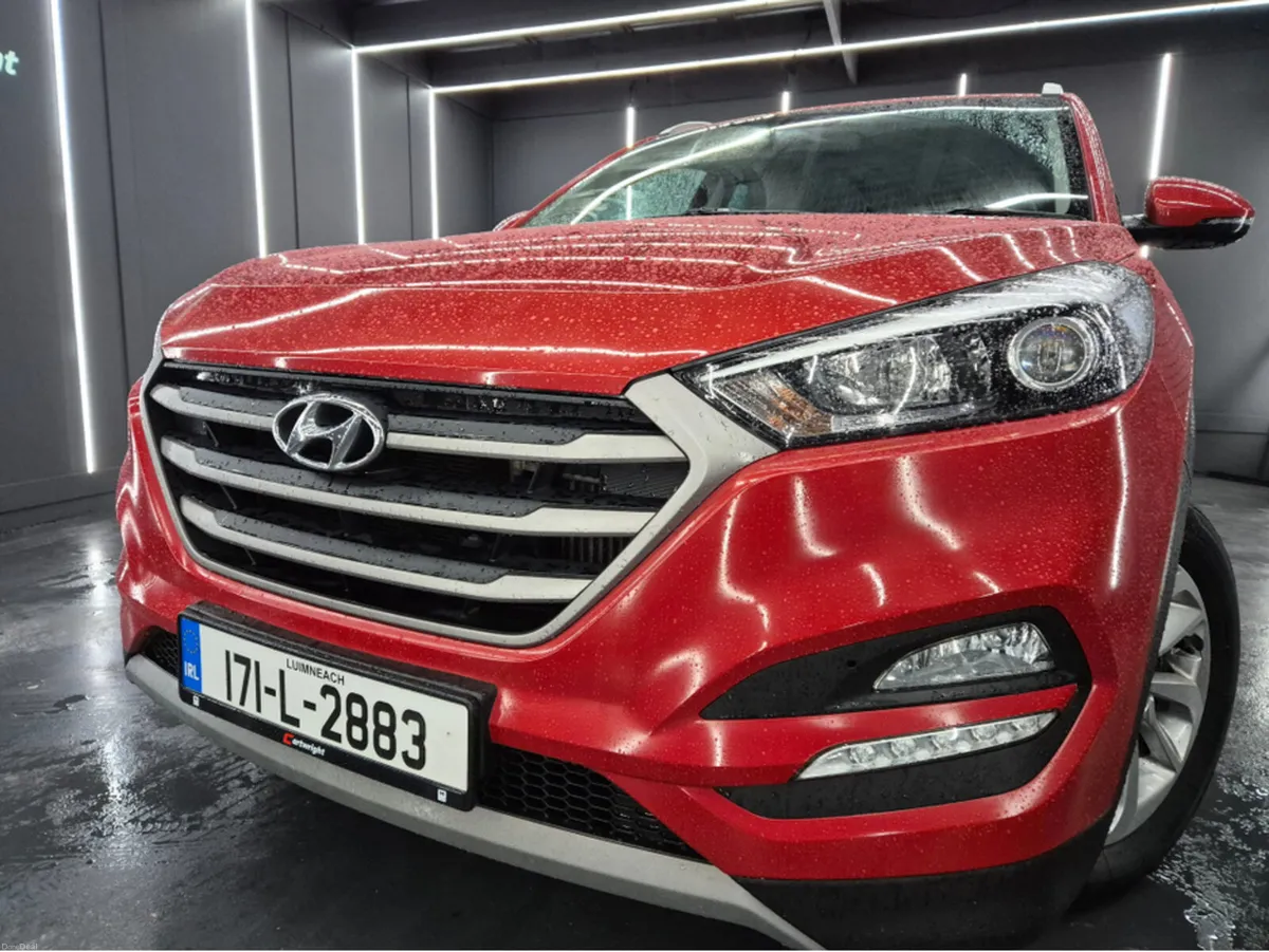 Hyundai Tucson 1.7 EXECUTIVE 5DR - Image 4