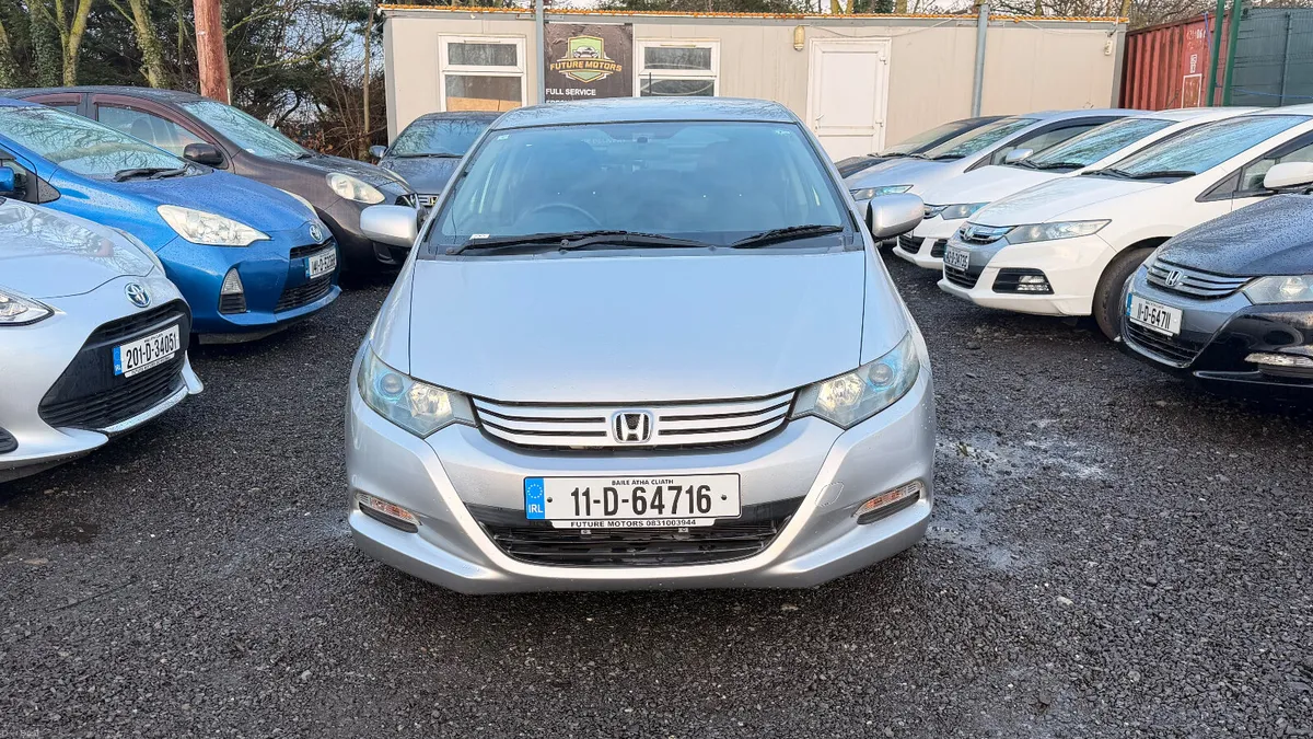 Honda Insight 2011 AUTOMATIC HYBRID LOW MILEAGE - Image 3