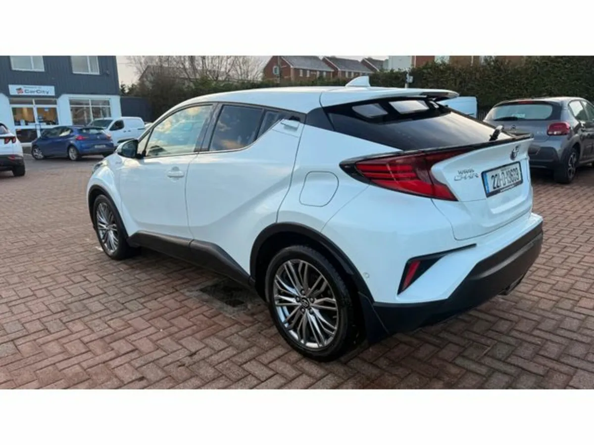 Toyota C-HR 1.8 Hybrid SOL 4DR Auto - Image 3