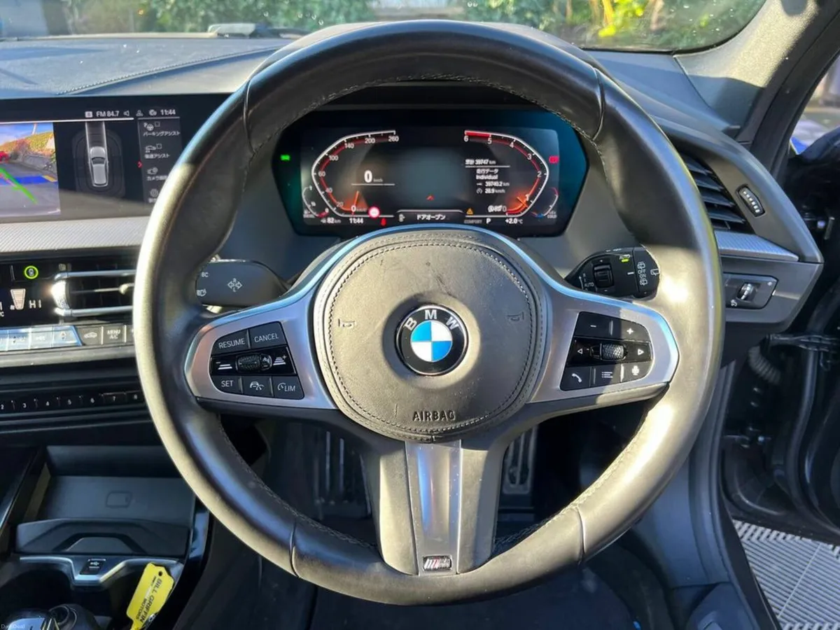 BMW 1-Series 118d M-SPORT 2.0 AUTO // FULL SERVICE - Image 3