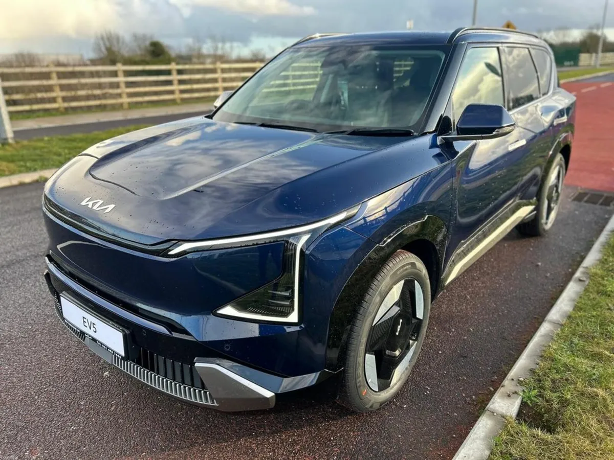Kia EV5 EV5 EARTH 3, 81KW BATTERY, 7 YEAR WARRANTY - Image 3