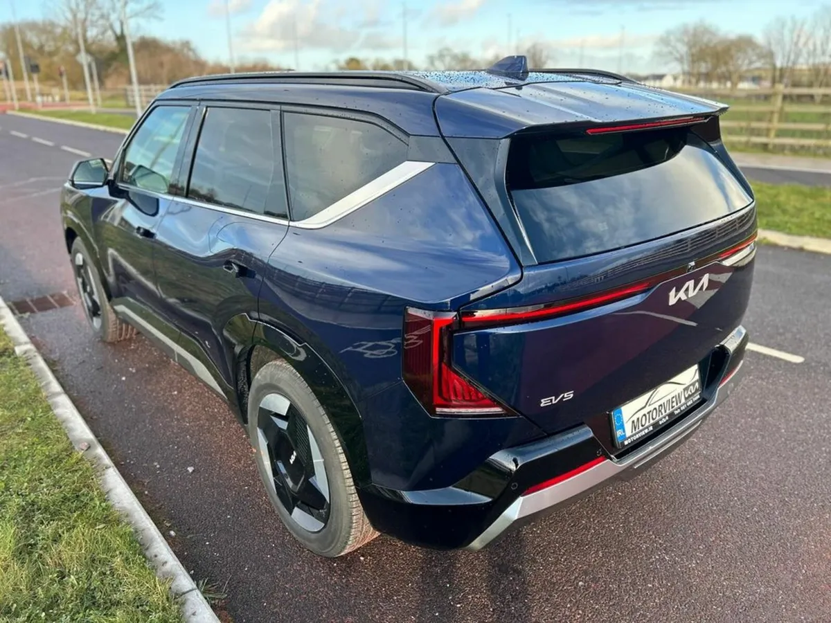 Kia EV5 EV5 EARTH 3, 81KW BATTERY, 7 YEAR WARRANTY - Image 4