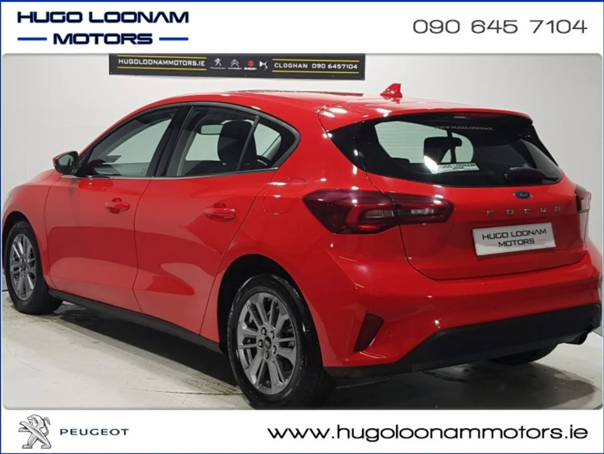Ford Focus TITANIUM 1.0T 125 M6 4DR - Image 4