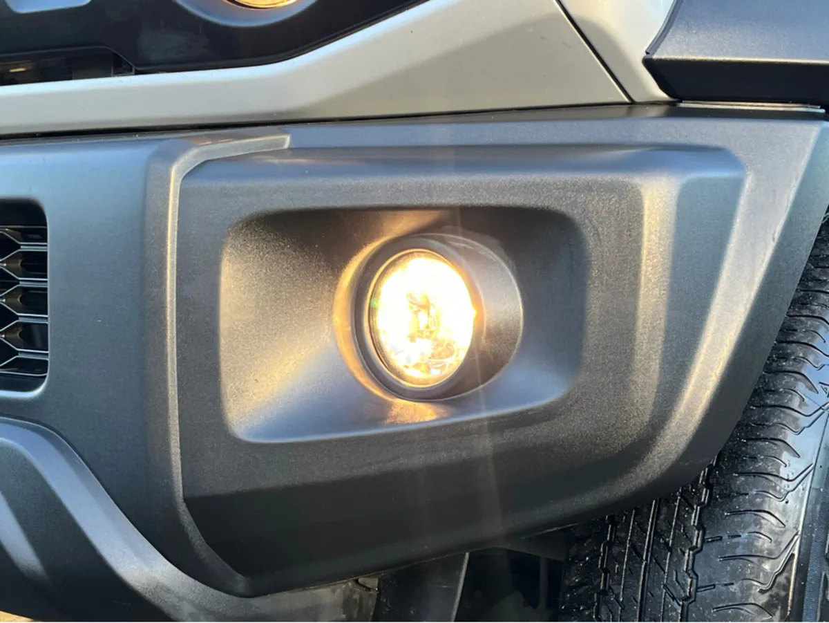 Suzuki Jimny 1.5 LCV 3DR - Image 3