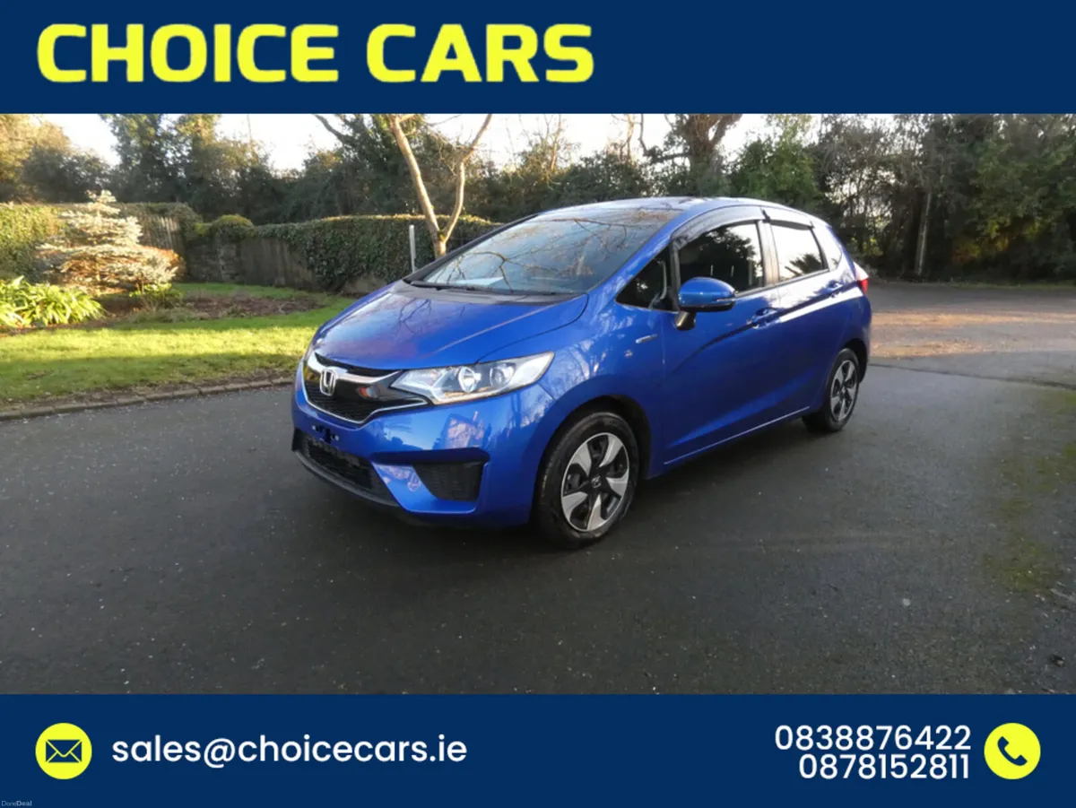 Honda Fit 1.5 AUTO HYBRID LOW MILEAGE - Image 2