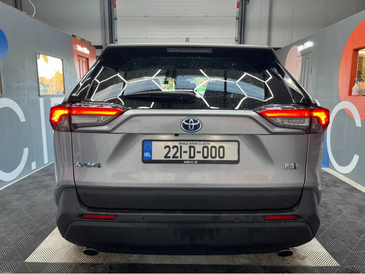 Toyota RAV4 2022 TOYOTA RAV4 HYBRID X 2.5 AUTOMATI - Image 3