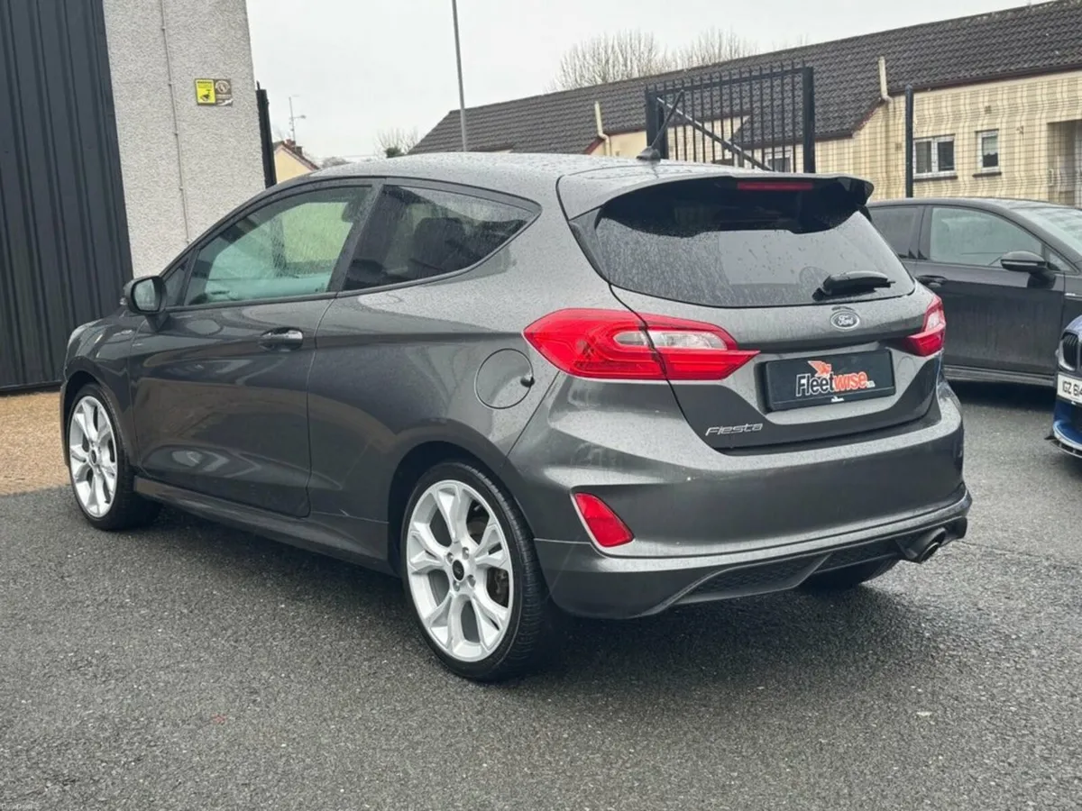 1.0T EcoBoost ST-Line X Hatchback 3dr Petrol Manua - Image 4