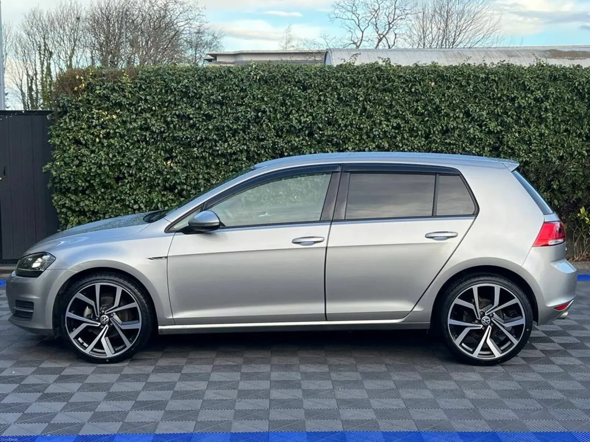 Volkswagen Golf R-LINE PACK 1.2 TSI AUTO // FULL S - Image 3