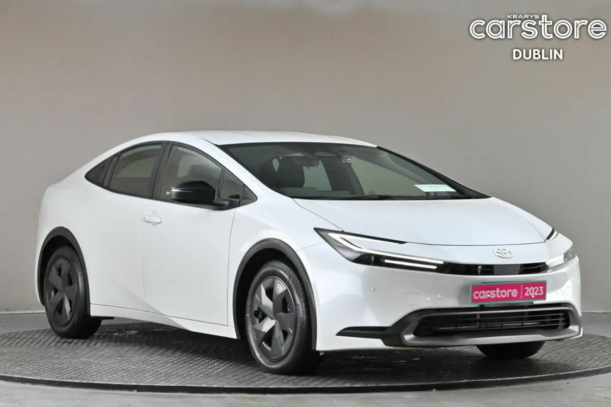 Toyota Prius 1.8 SELF CHARGING HYBRID **LOW MILEAG - Image 1