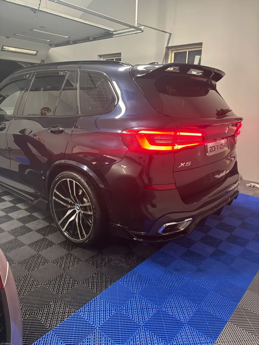 Bmw X5 XDRIVE 45E M SPORT - Image 1