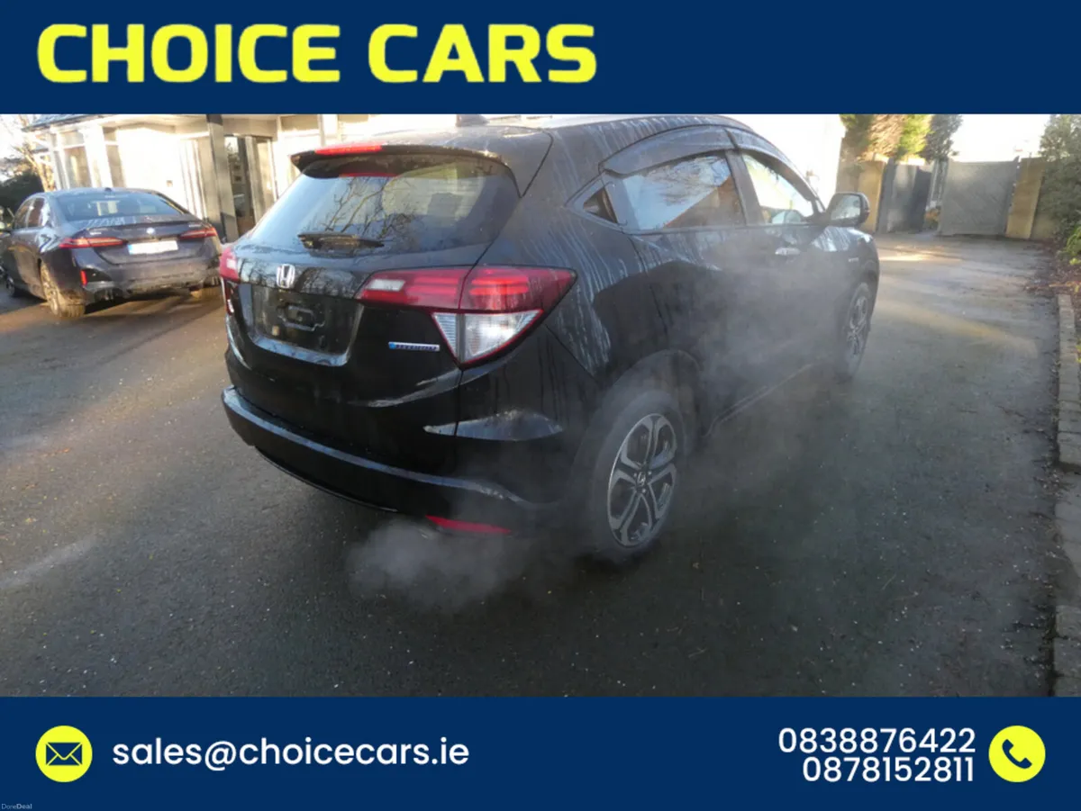 Honda Vezel 1.5 AUTO HYBRID Z SPEC - Image 5