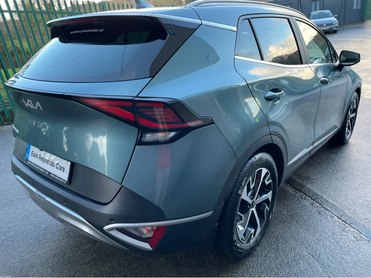 Kia Sportage 242 K3 DSL VERY LOW KMS AS NEW!!.. - Image 4