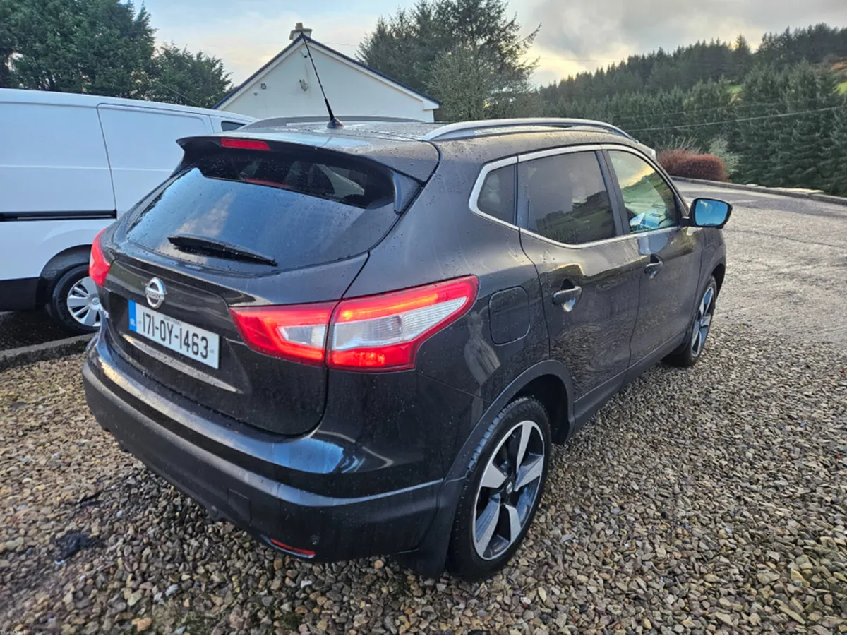Nissan Qashqai 1.5 SV PREMIUM '17 4DR - Image 3