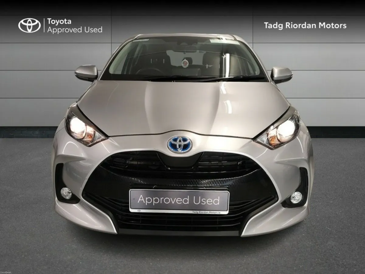 Toyota Yaris 1.5 HYBRID L/SPORT - Image 5