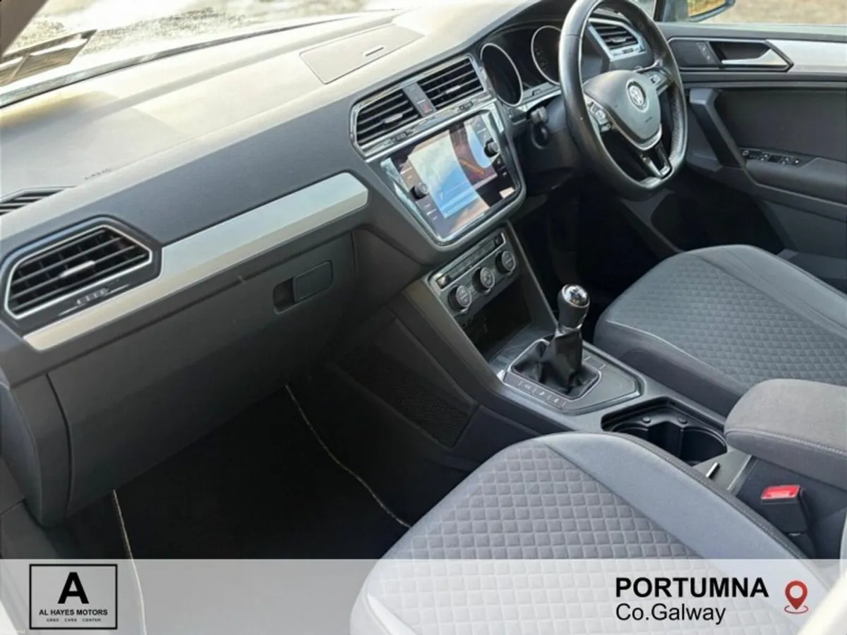 Volkswagen Tiguan CL 2.0 TDI 6SPEED 115BHP - Image 4