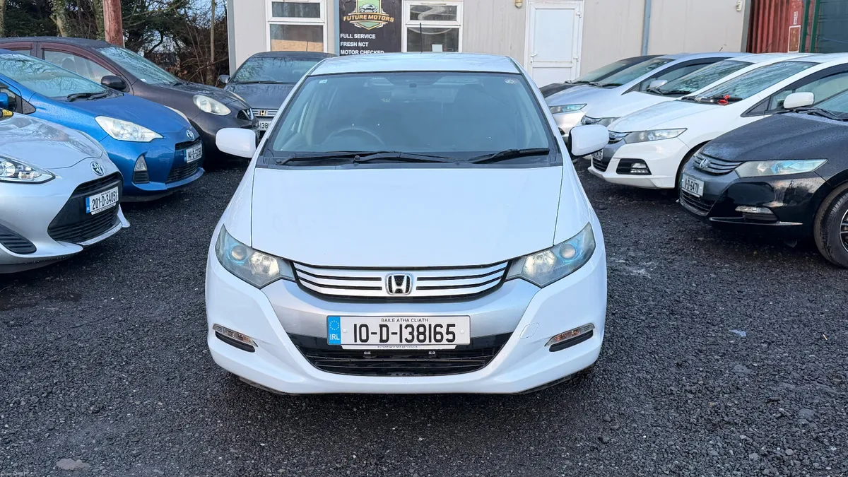 Honda Insight 2010 Automatic Hybrid Low Mileage - Image 2