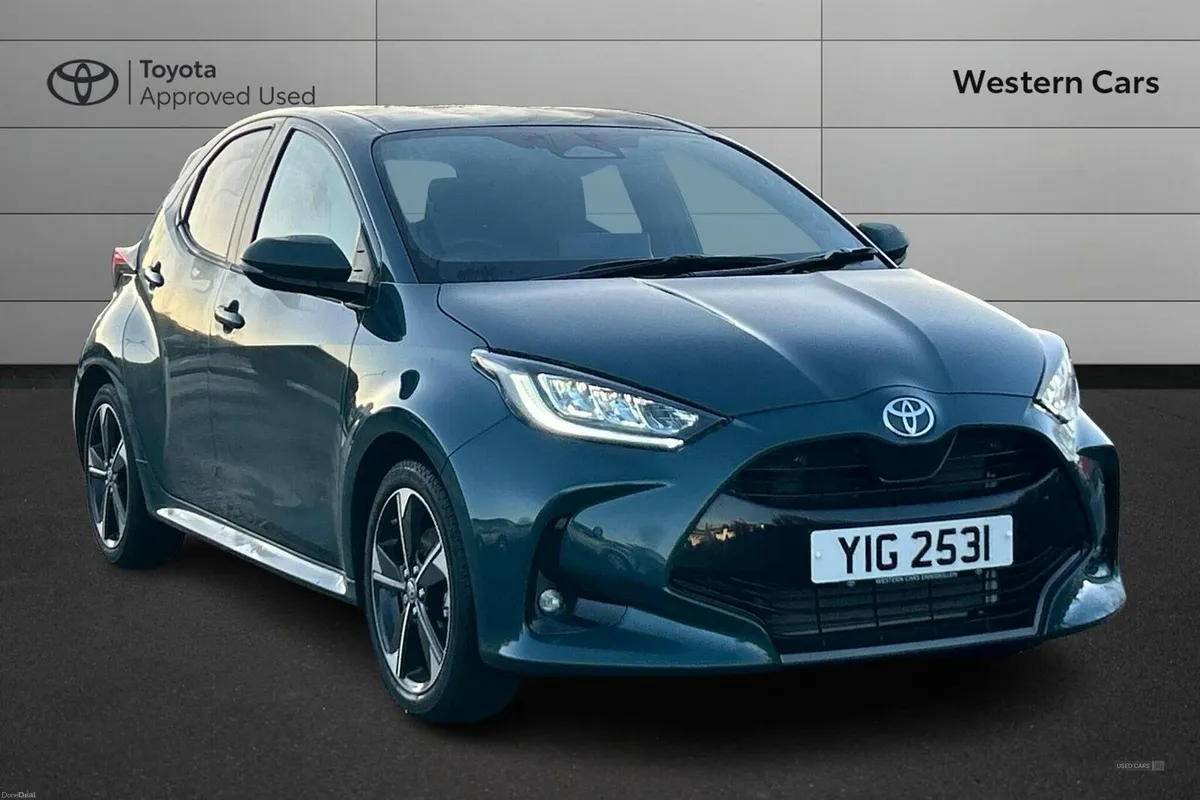 Toyota Yaris 1.5 VVT-h Excel E-CVT Euro 6 (s/s) 5d - Image 1