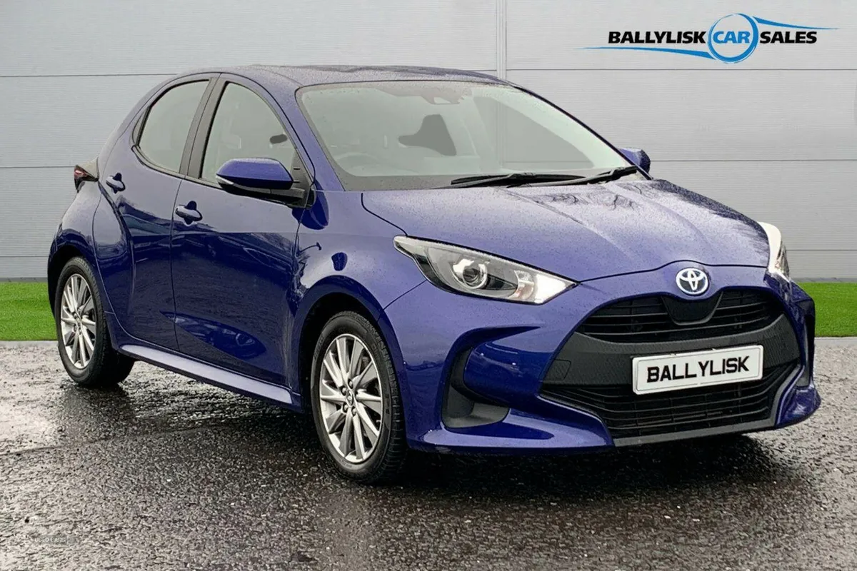 Toyota Yaris 1.5 VVT-h 116PS Icon Hybrid E-CVT in - Image 1