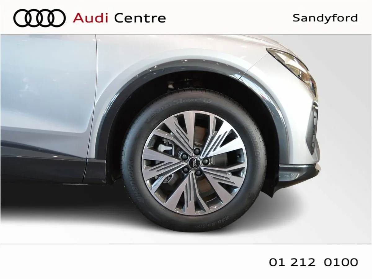 Audi Q4 e-tron 45 SPORT - Image 3