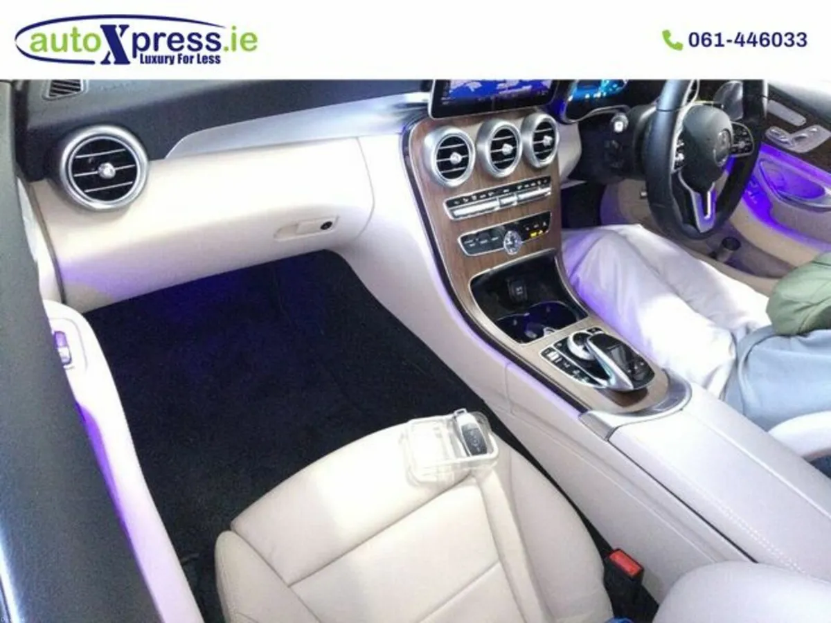 Mercedes-Benz C-Class Avantgarde Leather Exclusive - Image 2