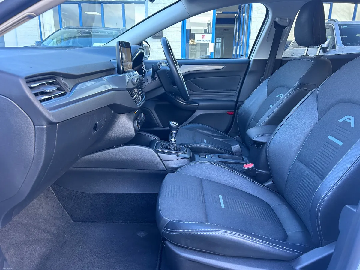 2020 FORD FOCUS ESTATE TITANIUM ACTIVE 1.0 PETROL - Image 4