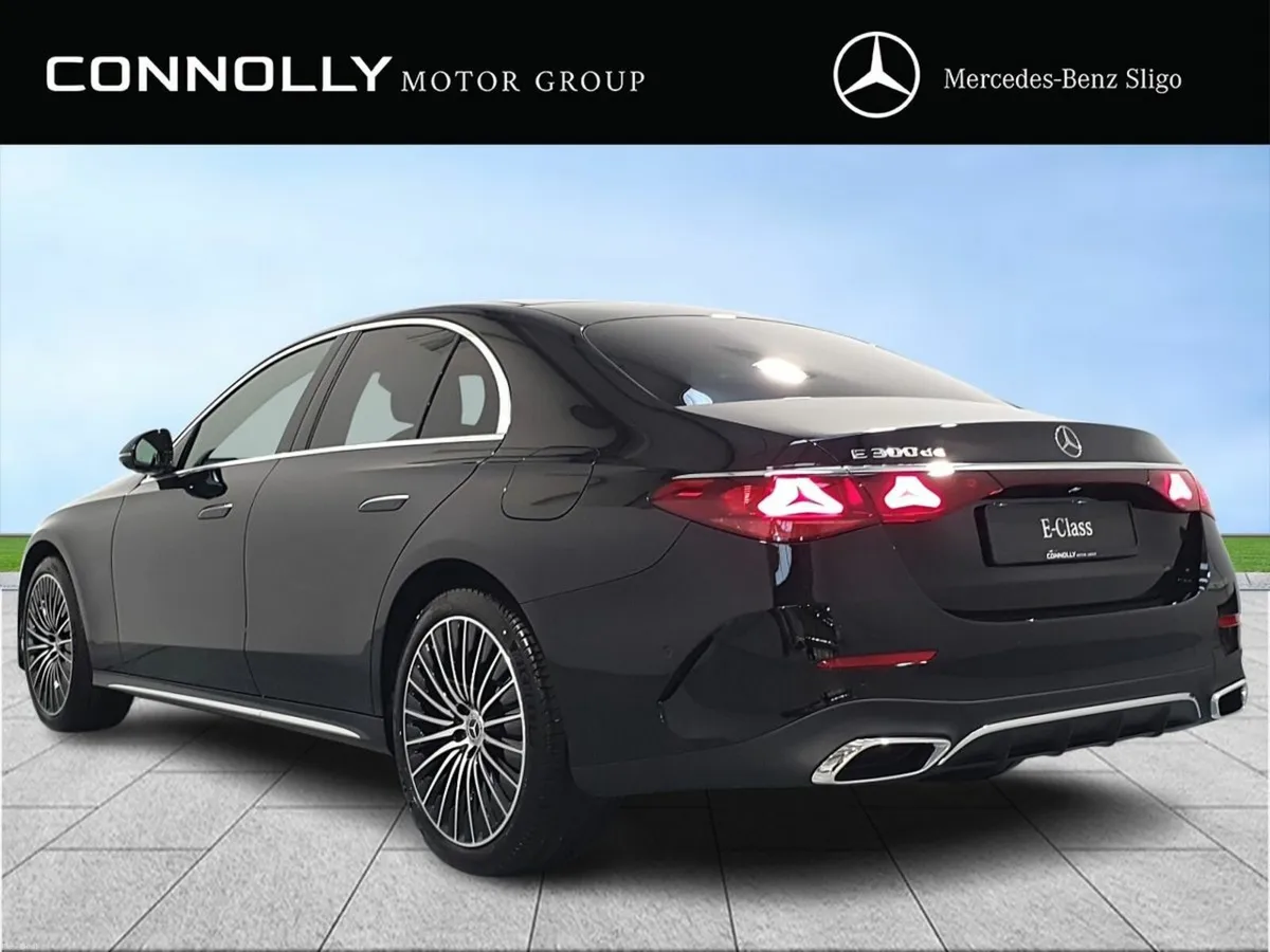 Mercedes-Benz E-Class 300 DE - Premium - Image 4