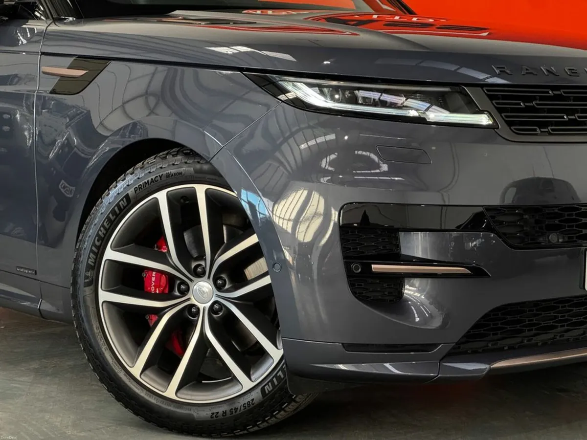 Land Rover Range Rover Sport AUTOBIOGRAPHY #16 - Image 2