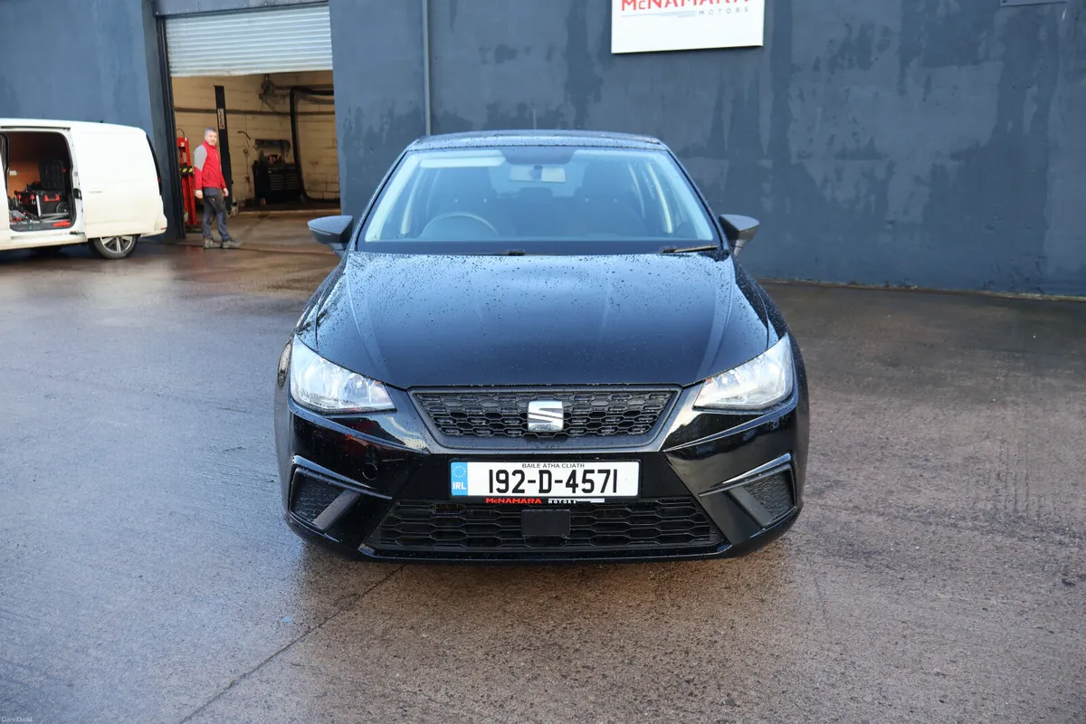 SEAT Ibiza 5dr Low Mileage Exceptional Condition! - Image 4