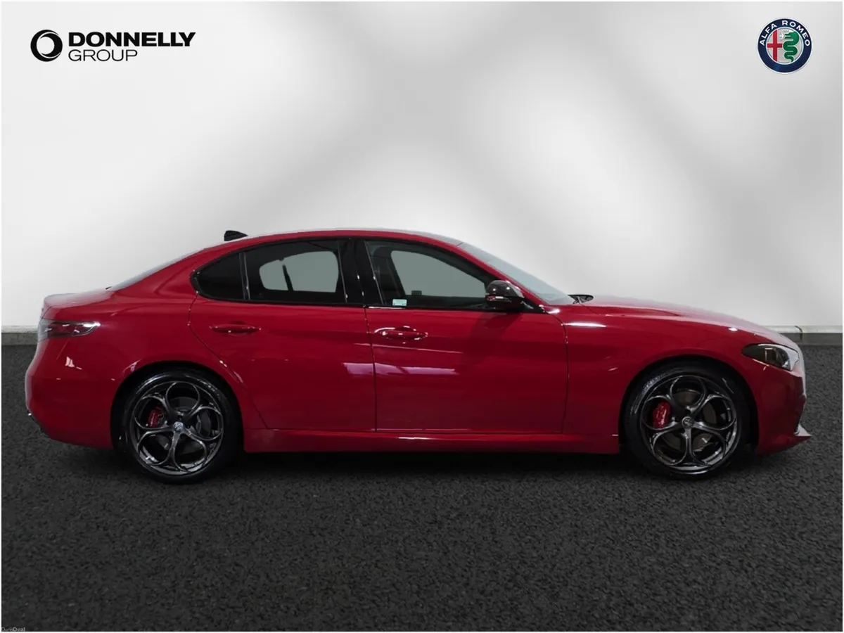 Alfa Romeo Giulia Saloon Tributo Italiano - Image 3