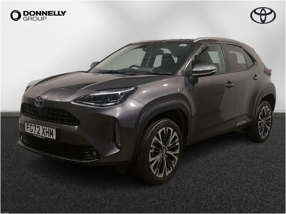 Toyota Yaris Cross Estate Excel - Image 3