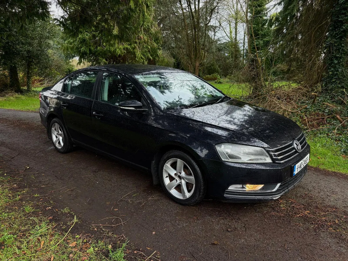 2011 VW Passat 1.6L TDI, Taxed & NCT to July 2026! - Image 4