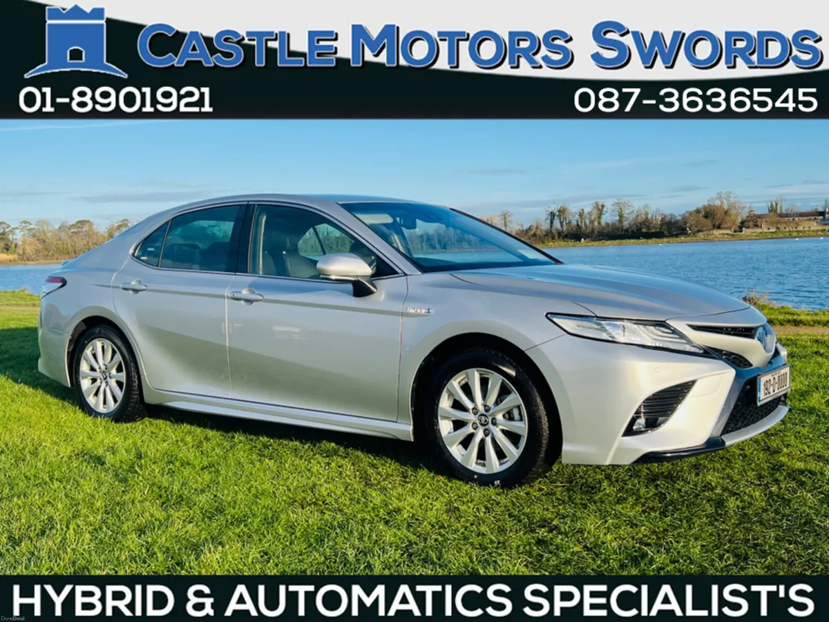 Toyota Camry HYBRID / AUTO - Image 2