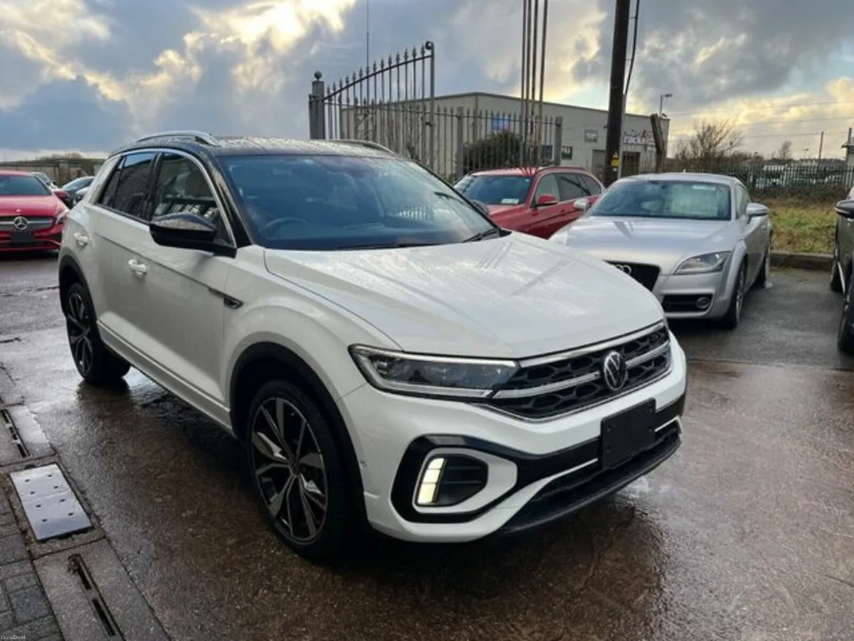 Volkswagen T-Roc R-line 2.0 tdi - Image 3
