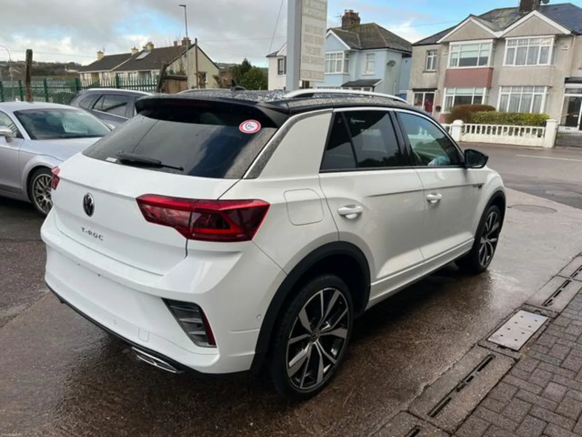 Volkswagen T-Roc R-line 2.0 tdi - Image 4