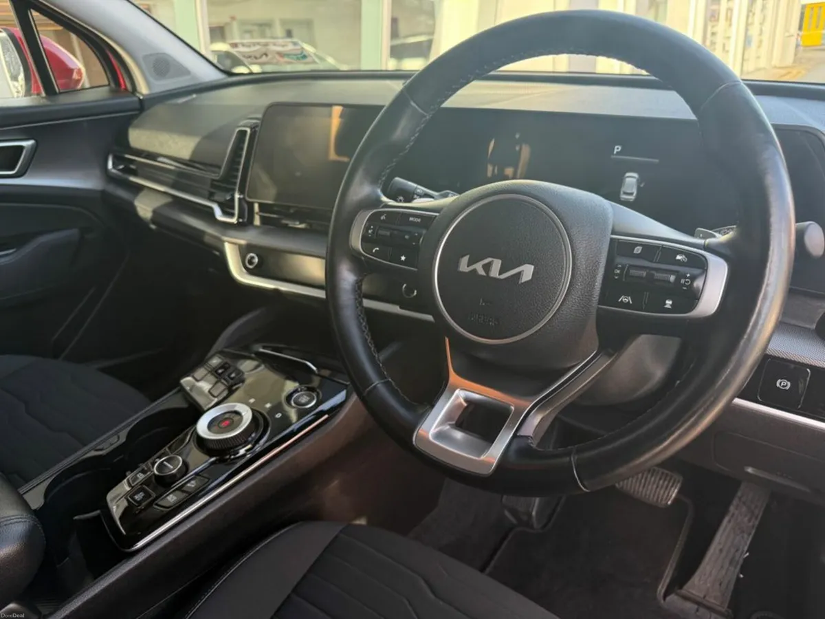 Kia Sportage K3 Phev 5DR Auto - Image 2